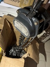 Paranco catena maurer usato Paranco catena maurer usato  Italia