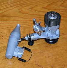 1995 Norvel AME Big Mig 15 RC modelo motor de avião 2.5cc silenciador .15 vintage comprar usado 1995 Norvel AME Big Mig 15 RC modelo motor de avião 2.5cc silenciador .15 vintage comprar usado  Enviando para Brazil