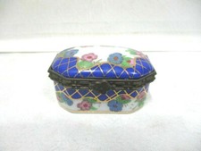 Petite boite porcelaine d'occasion  Gémenos