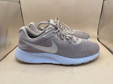 Nike womens tanjun for sale  Pittsfield