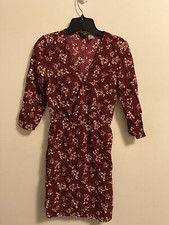 Divided maroon floral for sale  Pontiac