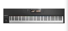 Native instruments komplete gebraucht kaufen  Gröbenzell