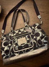 coach poppy for sale  Matthews
