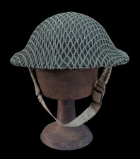 Capacete Austrlain MkII da Segunda Guerra Mundial com rede de selva do final da guerra comprar usado  Enviando para Brazil