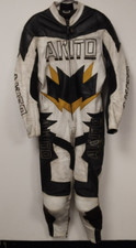 Men akito race for sale  STOKE-ON-TRENT