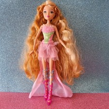 bambola winx flora usato bambola winx flora usato Rimini