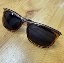 linda farrow for sale  ENFIELD