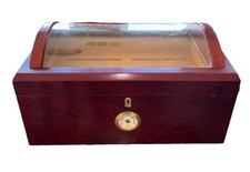 Thompson cedar wood d'occasion  Expédié en Belgium