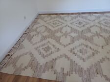 Grand tapis ecru d'occasion  Valbonne