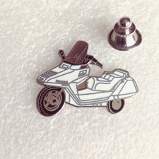 Pin lapel pin d'occasion  Lille-