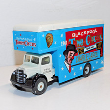 Corgi bedford pantechnicon for sale  SUNBURY-ON-THAMES