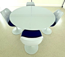 Knoll saarinen style for sale  HASTINGS