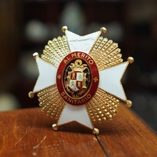 Usado, Medalla placa al mérito sanitario de la época de Franco comprar usado  Enviando para Brazil