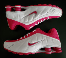 Tênis esportivo feminino Nike Shox R4 GS branco vermelho infantil 312828 100 tamanho 7Y / 8,5, usado comprar usado  Enviando para Brazil