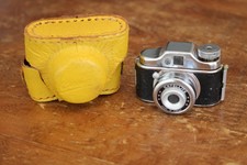 Mini câmera espiã vintage miniatura satélite feita no Japão com estojo de couro comprar usado  Enviando para Brazil