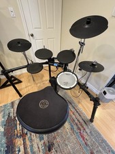 Roland drum kit for sale  Glendale
