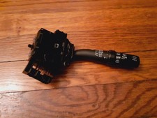 Commodo essuie glaces d'occasion Commodo essuie glaces d'occasion  Sainte-Colombe