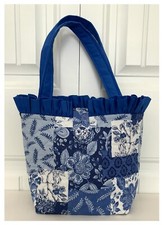 NOVA Bolsa Tote Feita à Mão Bolsa de Mão Patchwork Azul Floral faffygiraffe comprar usado  Enviando para Brazil