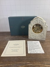 Usado, Relógio Lenox Sandhurst acabamento dourado prateleira de mesa relógio com caixa precisa de bateria comprar usado  Enviando para Brazil