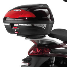 Givi attacco bauletto usato  Genova
