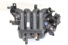 Intake manifold mazda d'occasion  Expédié en Belgium