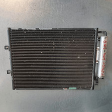 921006980r condensatore renaul usato  Italia