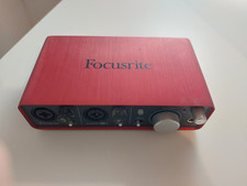 Focusrite scarlett 2i2 for sale  LONDON