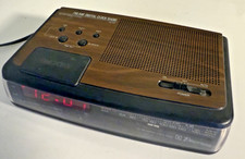 VINTAGE Emerson FM/AM Digital Alarm Clock Radio AK2720 Wood Grain Top TESTED GRT for sale  Rio Rico