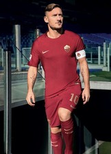 Pantaloncini roma nike usato  Venegono Superiore