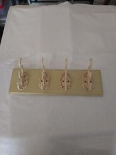 RÚSTICO 4 GANCHOS RACK Madeira MDF Creme Cottage Chic French Country 17" L x 5" H comprar usado  Enviando para Brazil