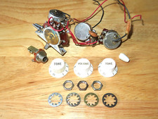 Usado, Arnês de potes de controle eletrônico Fender 1987 EUA branco americano Stratocaster comprar usado  Enviando para Brazil