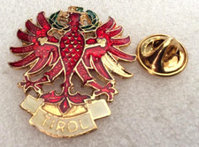 Pin vintage ville d'occasion  Les Lilas