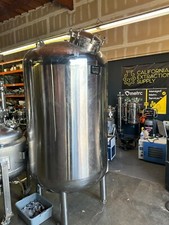 2000l appx 500 for sale  Concord
