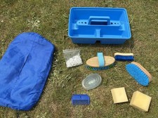 Horse grooming kit for sale  BALDOCK