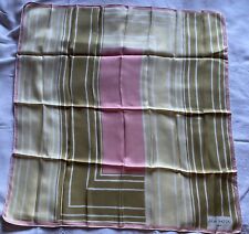 Foulard jean patou. d'occasion  Ville-d'Avray