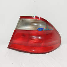 Fanale posteriore mercedes usato  Acerra