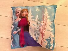 Coussin disney princess d'occasion  Laruscade
