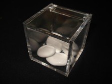 Scatola trasparente cubo usato  San Vito dei Normanni