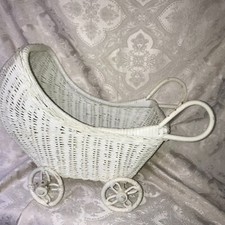 Vintage white wicker for sale  Trumbull