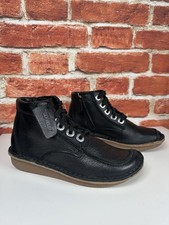 Clarks artisan funny for sale  BENFLEET