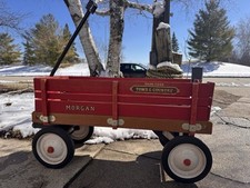 Vtg red radio for sale  Sheboygan