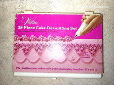 CONJUNTO DE DECORAÇÃO DE BOLO VINTAGE 1974 WILTON SUGAR AMEIXA 18 PEÇAS comprar usado CONJUNTO DE DECORAÇÃO DE BOLO VINTAGE 1974 WILTON SUGAR AMEIXA 18 PEÇAS comprar usado  Enviando para Brazil