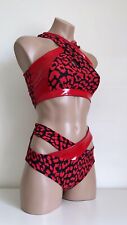 Schminke 👩 🏻 🎤 Dança Conjunto Mod. Vermelho Leopardo Chita Polo Top-Vinil Wear comprar usado  Enviando para Brazil