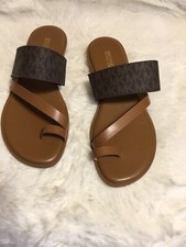 Michael kors woman for sale  Philadelphia