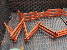 Usado, Cerca de curral dobrável de madeira vintage brinquedo fazenda conjunto de brincar aproximadamente 6 pés com seções de 8” comprar usado  Enviando para Brazil