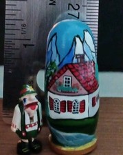 Boneca/quebra-nozes artesanal de 1,25 pol. 1/2 pol. de altura. Assinado comprar usado  Enviando para Brazil