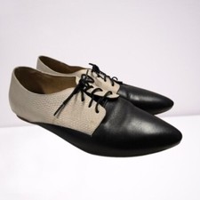 Usado, Sapato Oxford Feminino Poppy Barley Bege e Preto Ilhós comprar usado  Enviando para Brazil