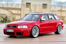 Audi rs4 red d'occasion  Expédié en Belgium