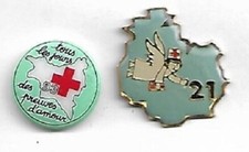 Lot pin croix d'occasion  Saint-Amand-Montrond