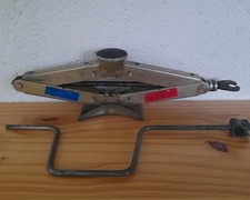 Scherenwagenheber pkw handkurb gebraucht kaufen Scherenwagenheber pkw handkurb gebraucht kaufen  Schwerin